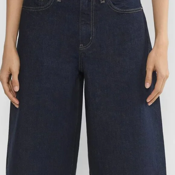 Aritzia Publicity Below Knee Denim Short Size 29 Dark Wash - Picture 2 of 7